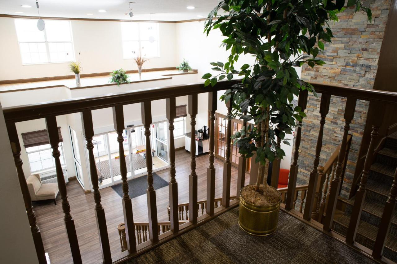 Blisspoint Inn & Suites Marion Eksteriør billede