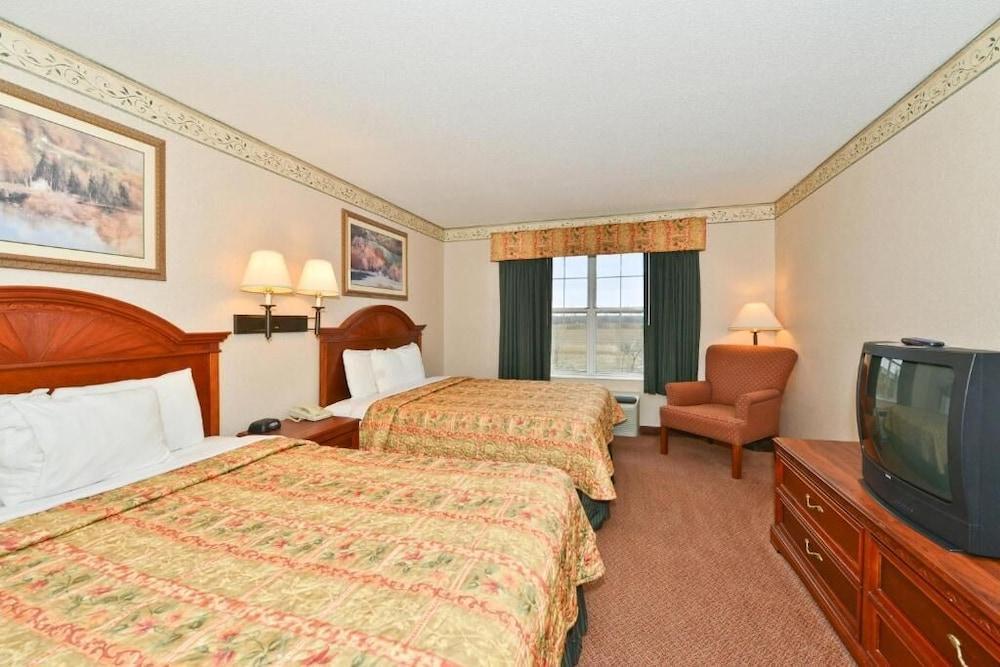 Blisspoint Inn & Suites Marion Eksteriør billede